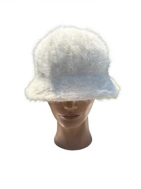 Vintage Claire’s white fuzzy angora rabbit fur & nylon bucket hat